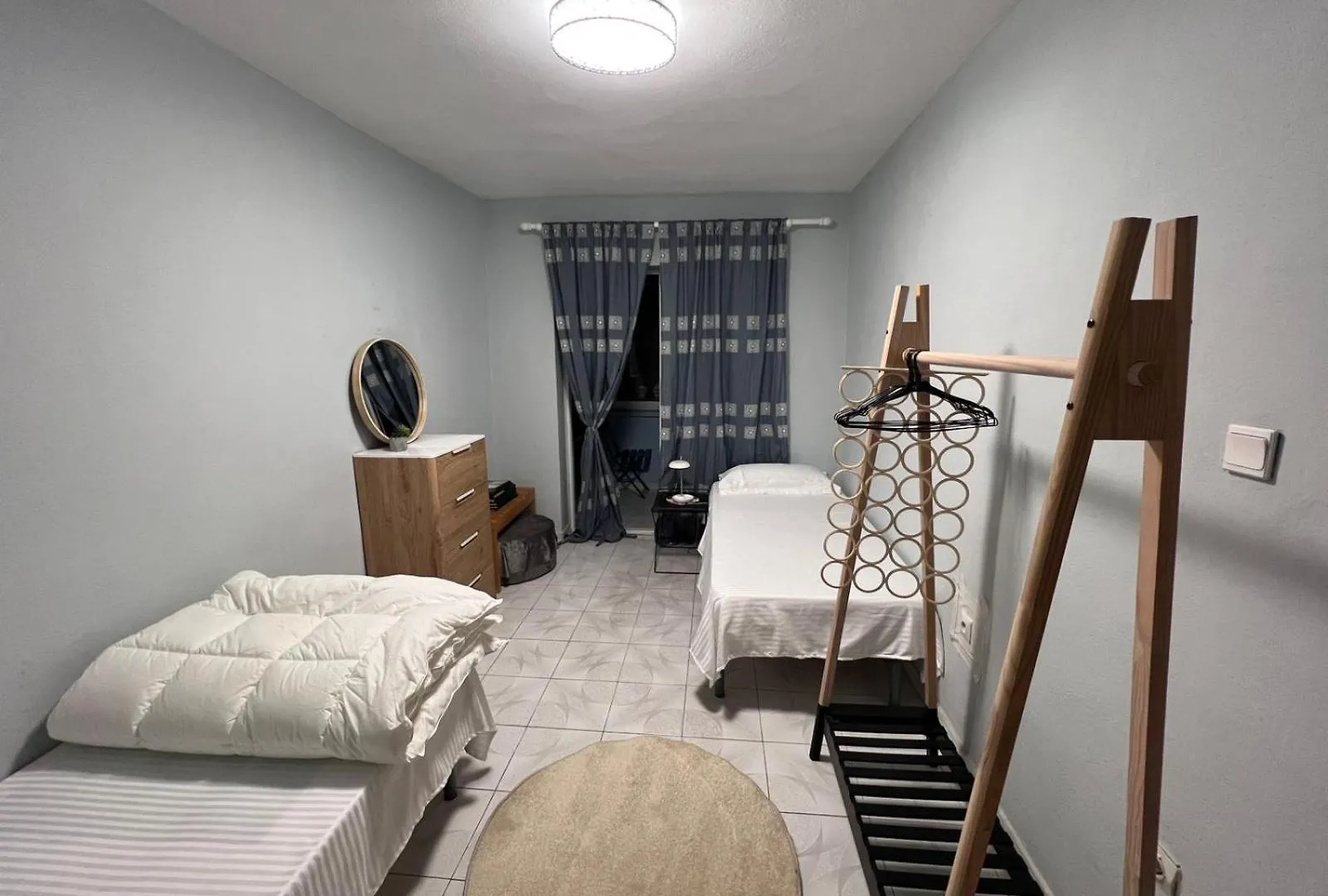 Kevin'S 3 Bedroom Apartment 티라나 알바니아