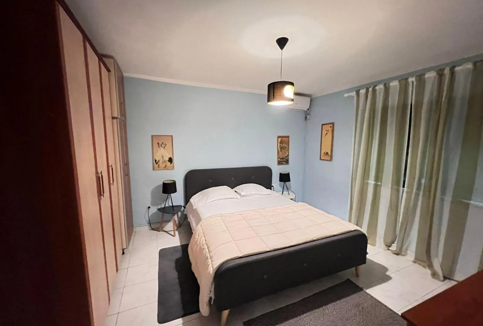 Kevin'S 3 Bedroom Apartment 티라나 0*,  알바니아